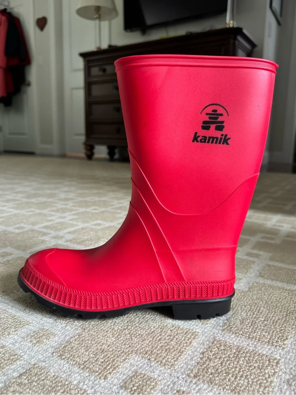 Kamik Waterproof Rubber Rain Boots Bright Red Black Lug Sole Kids Size 5